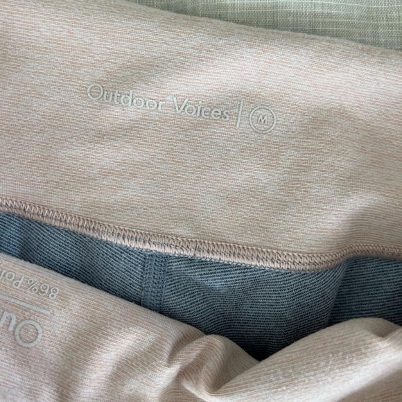 Outdoor Voices Tri-Color Leggings - Picture 3 of 4